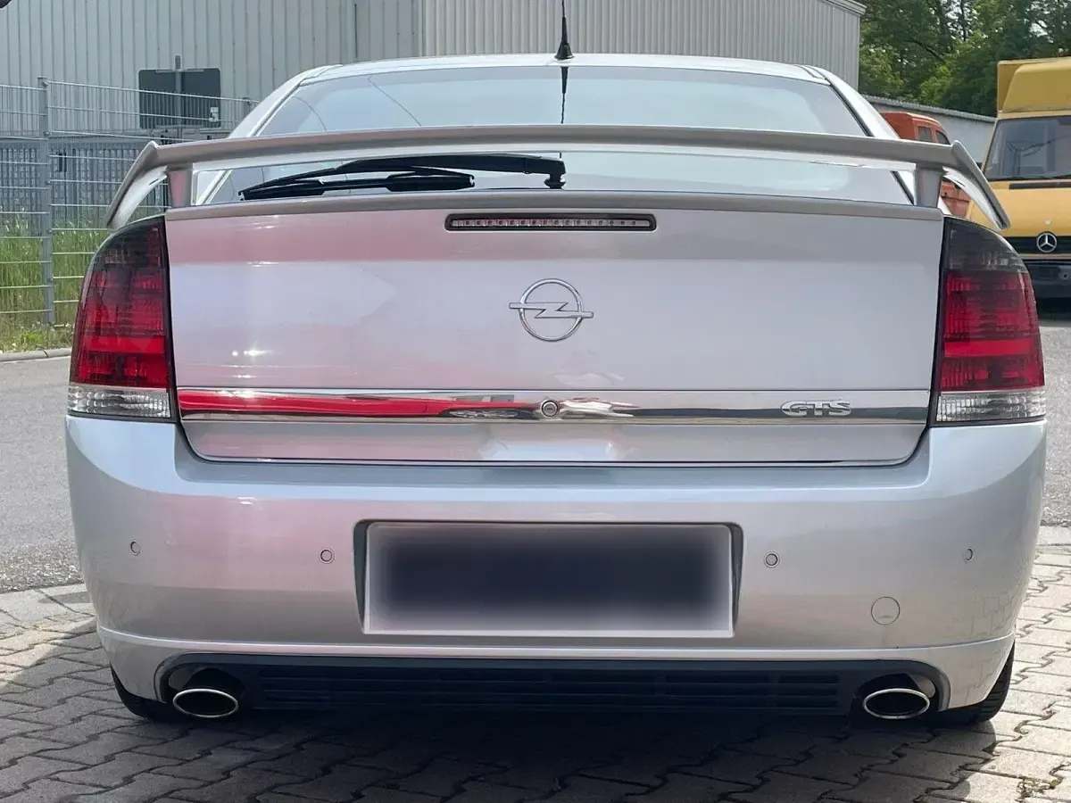 Gebraucht Opel Vectra GTS 211 PS (155 kW) 2003 Silber Limousine