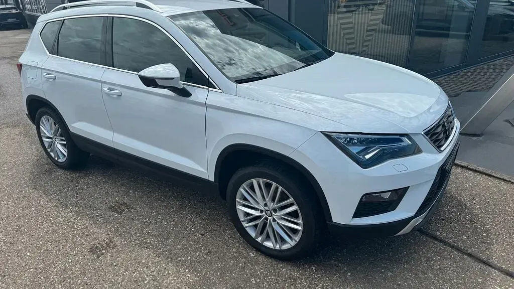 Gebraucht Seat Ateca 4Drive 150 PS (110 kW) 2021 Weiß SUV