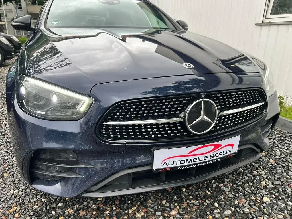 Gebraucht Mercedes E400 AMG line 330 PS (242 kW) 2020 Blau Kombi