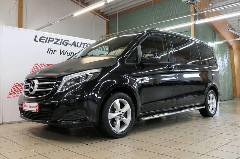 Gebraucht Mercedes V250 Edition 190 PS (139 kW) 2019 Schwarz Van / Kleinbus