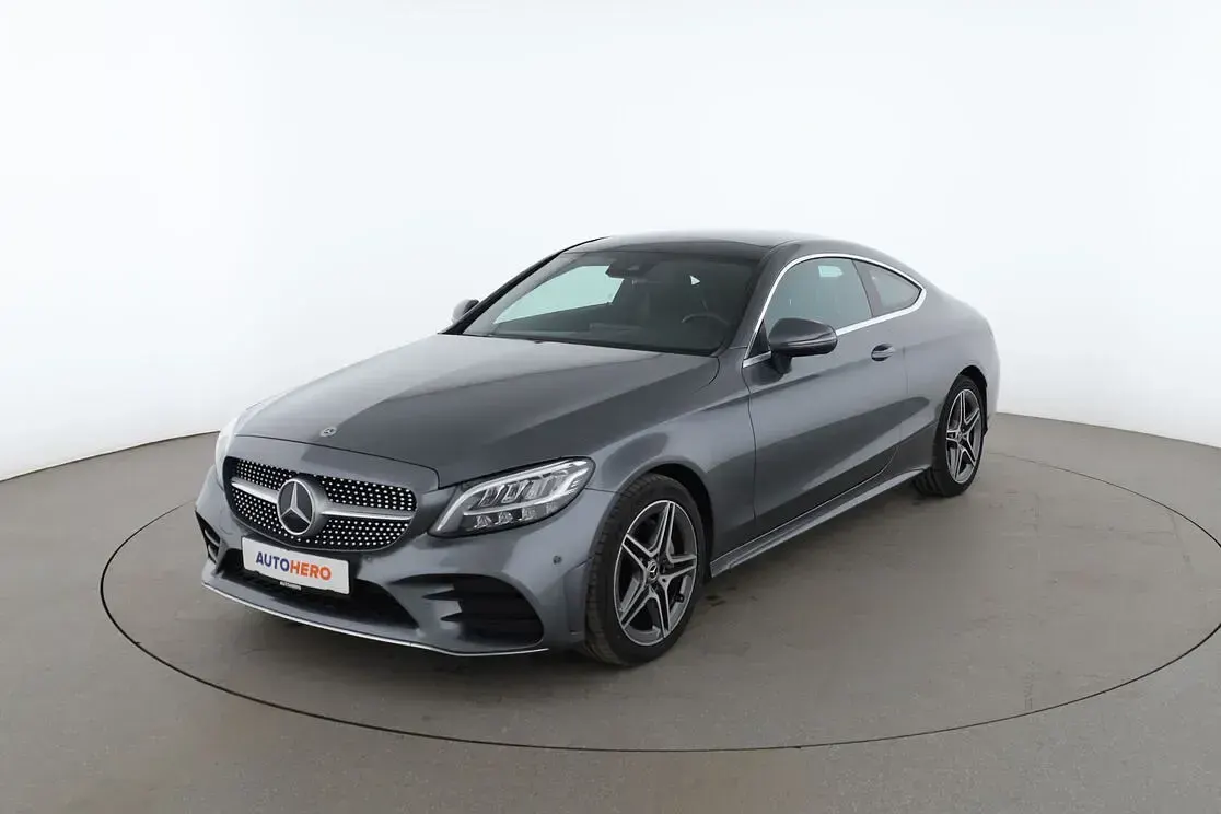 Gebraucht Mercedes C200 AMG line 184 PS (135 kW) 2018 Coupé