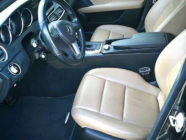 Gebraucht Mercedes C300 231 PS (169 kW) 2014 Schwarz Kombi