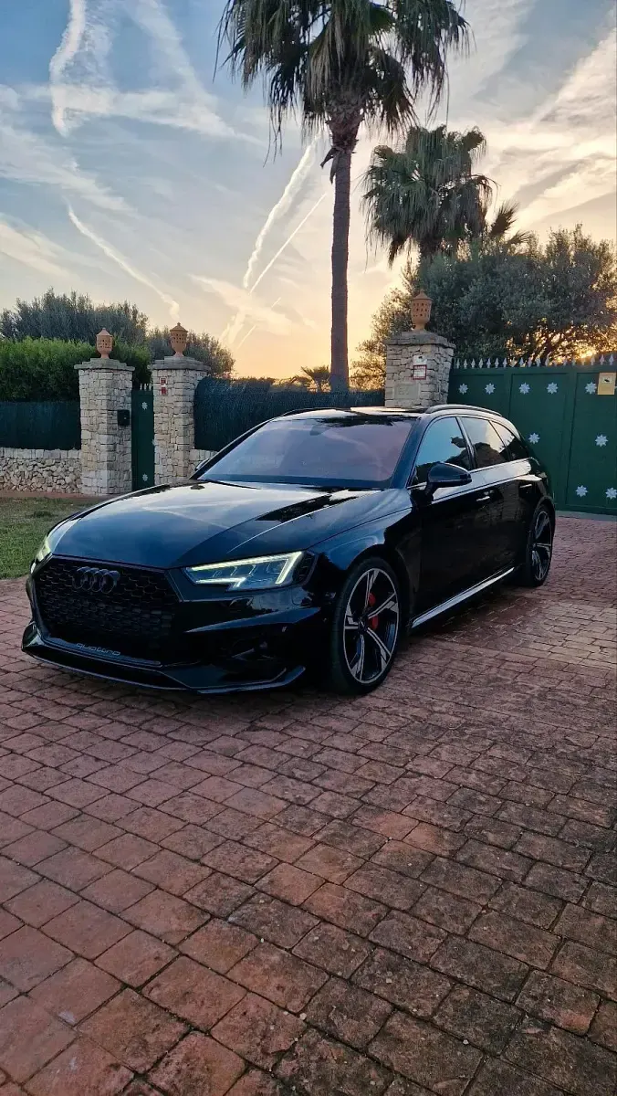 Usata Audi RS4 450 CV (330 kW) 2019 Nero Station wagon