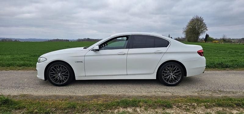 Gebraucht BMW 530 Performance 258 PS (189 kW) 2013 Weiß Limousine