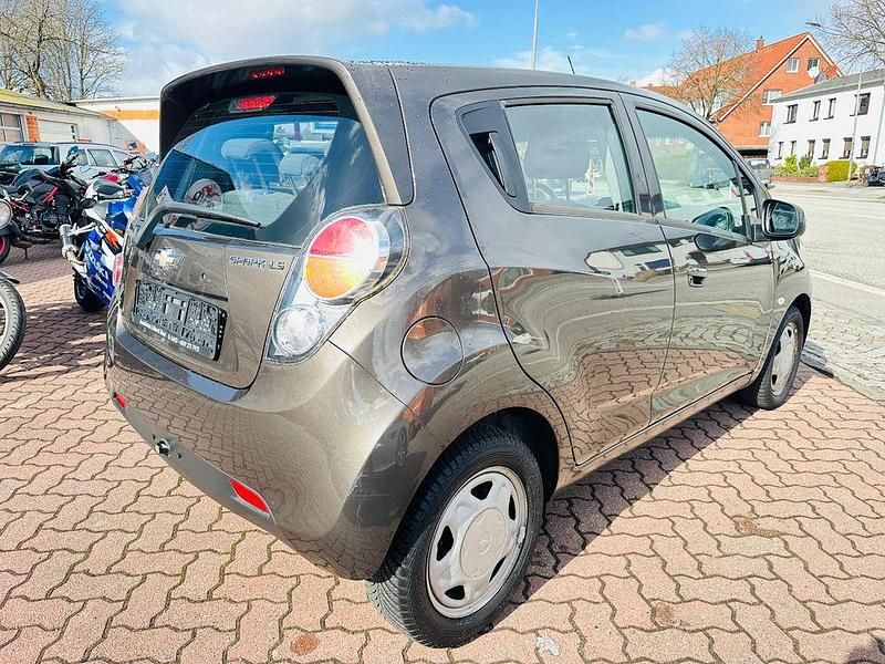 Gebraucht Chevrolet Spark LS 68 PS (50 kW) 2012 Braun Kleinwagen