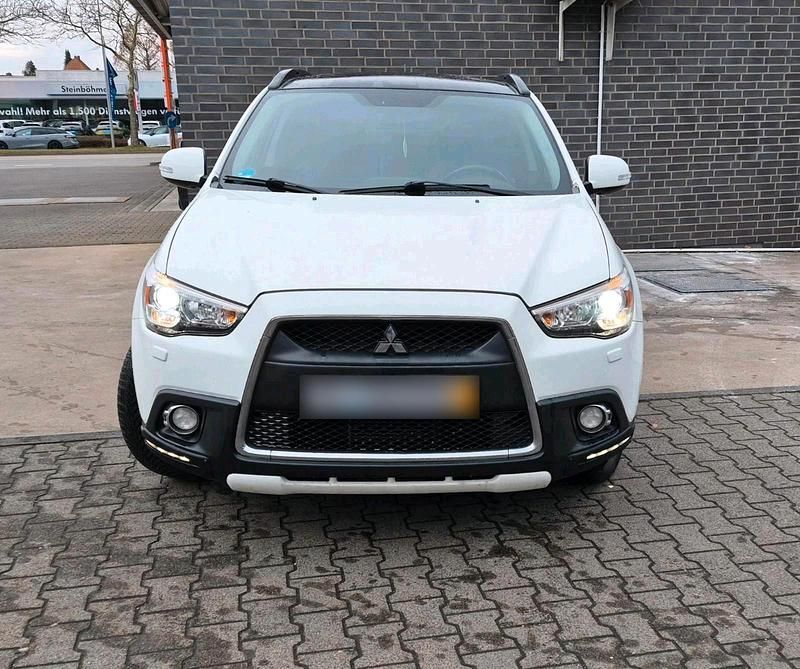 Gebraucht Mitsubishi ASX 150 PS (110 kW) 2011 Weiß SUV