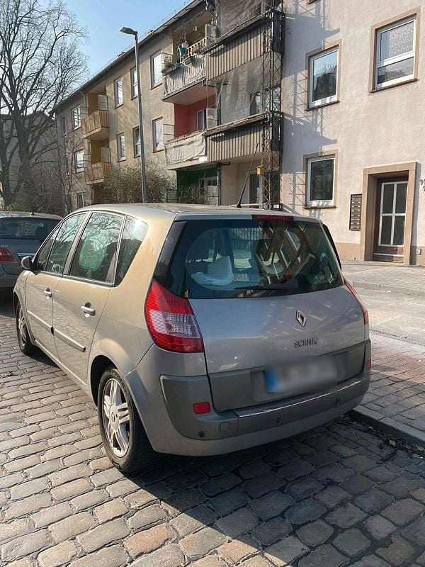 Usata Renault Scénic 113 CV (83 kW) 2003 Argento Monovolume