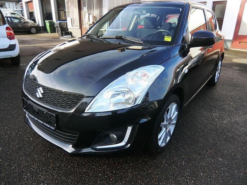 Gebraucht Suzuki Swift 94 PS (69 kW) 2016 Schwarz Limousine