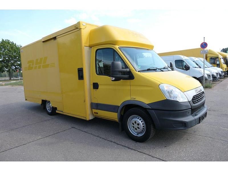 Gebraucht Iveco Daily 106 PS (77 kW) 2013 Gelb Van