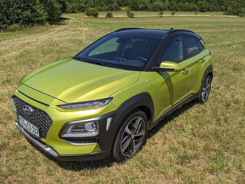 Grün Gebraucht 2018 Hyundai Kona Style SUV | 16.947 € (Fairer Preis) - Bild 1/4