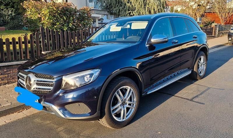 Gebraucht Mercedes GLC250 211 PS (155 kW) 2018 Blau SUV