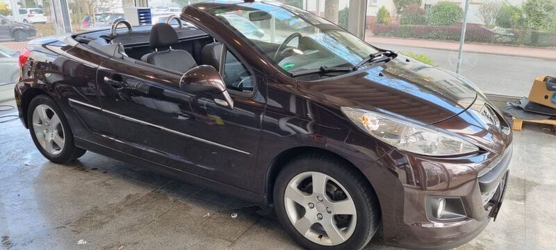 Braun Gebraucht 2014 Peugeot 207 CC Cabrio | 5.900 € (Fairer Preis) - Bild 1/4