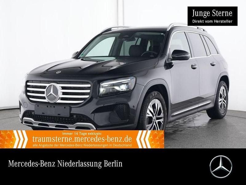 Kosmosschwarz Gebraucht 2024 Mercedes GLB200 Progressive SUV | 42.490 € (Fairer Preis) - Bild 1/3