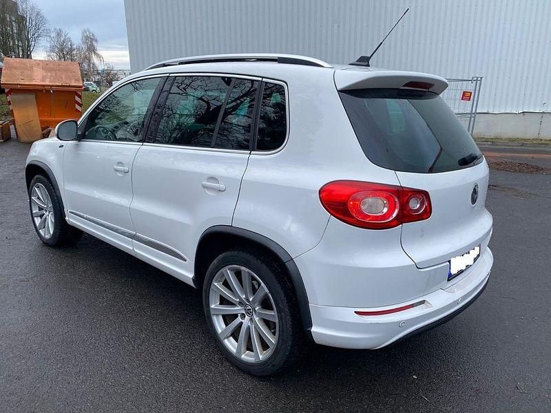 Gebraucht VW Tiguan R-line 140 PS (102 kW) 2011 Violett SUV