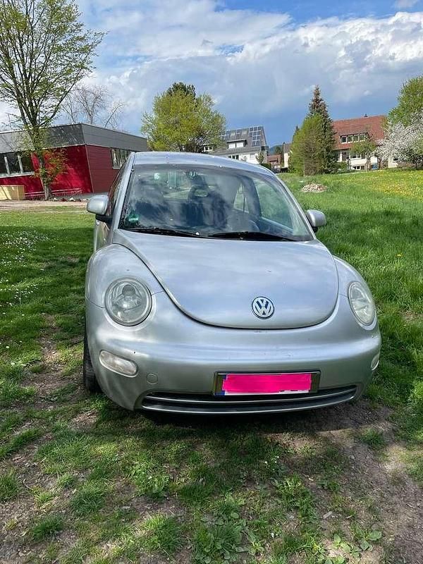 Grau Gebraucht 2000 VW Beetle Kleinwagen | 1.600 € (Teuer) - Bild 1/4