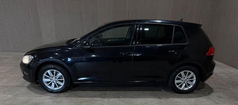 Gebraucht VW Golf VII 125 PS (91 kW) 2016 Schwarz Limousine