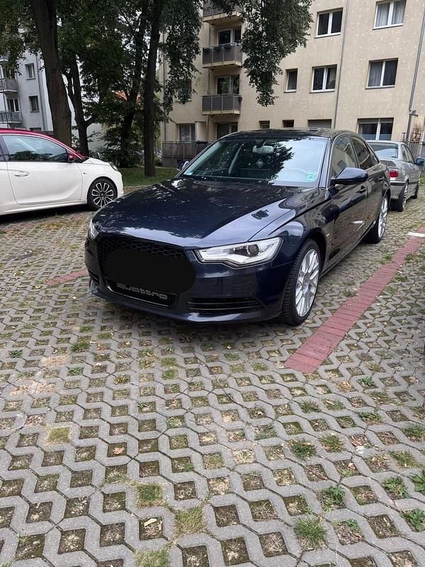 Usado Audi A6 206 HP (151 kW) 2012 Azul Sedan
