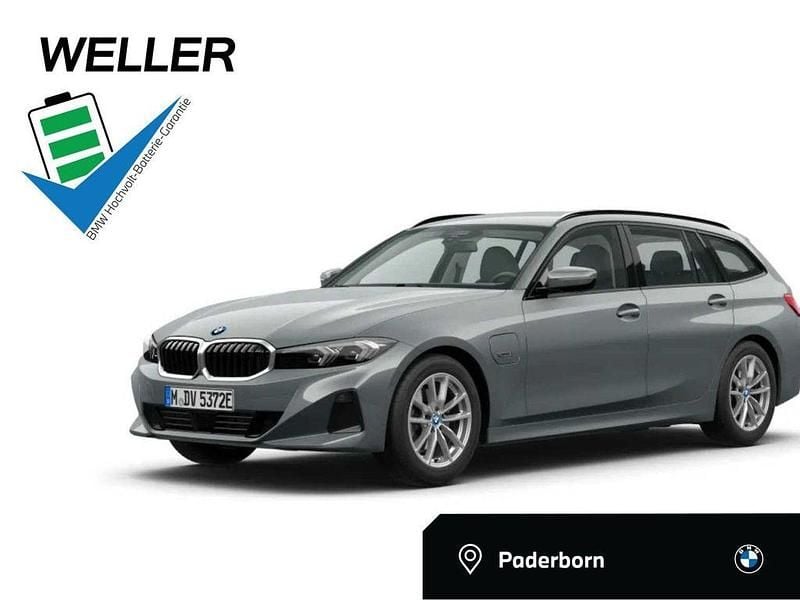Skyscraper grau (grau) Gebraucht 2022 BMW 330e Comfort Edition Kombi | 26.450 € (Etwas zu teuer) - Bild 1/4