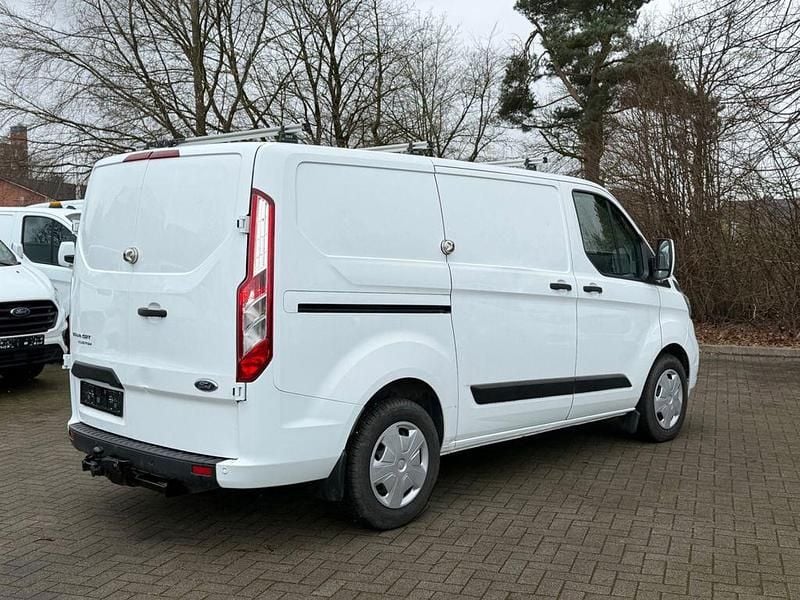 Gebraucht Ford Transit Custom Trend 131 PS (96 kW) 2020 Frozen white Van / Kleinbus