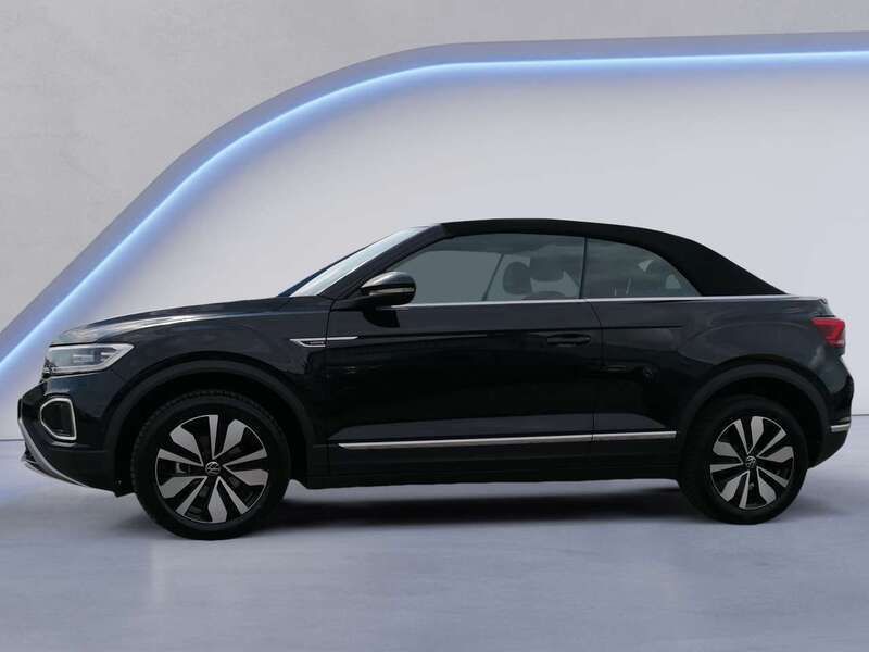 Gebraucht VW T-Roc Cabriolet 150 PS (110 kW) 2024 Deep black perleffekt Cabrio