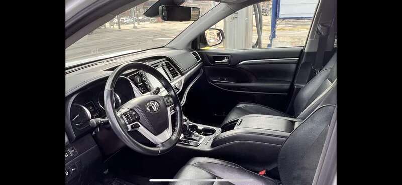 Gebraucht 2018 Toyota Highlander SUV | 30.000 € - Bild 1/4