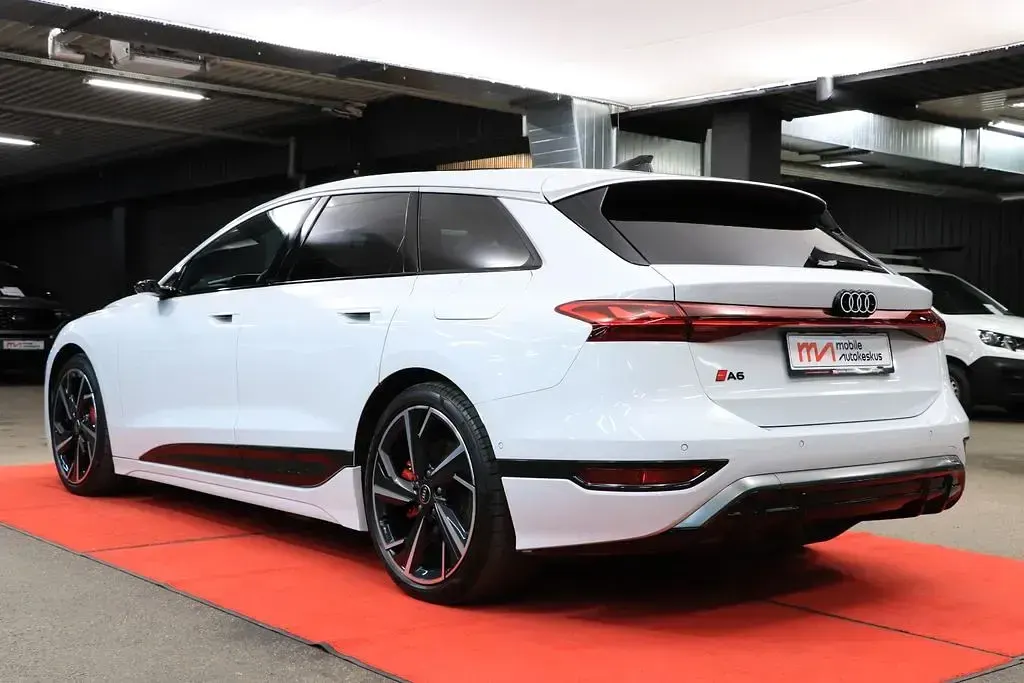 Gebraucht Audi A6 e-tron Performance 269 kW (367 PS) 2024 Weiß Kombi