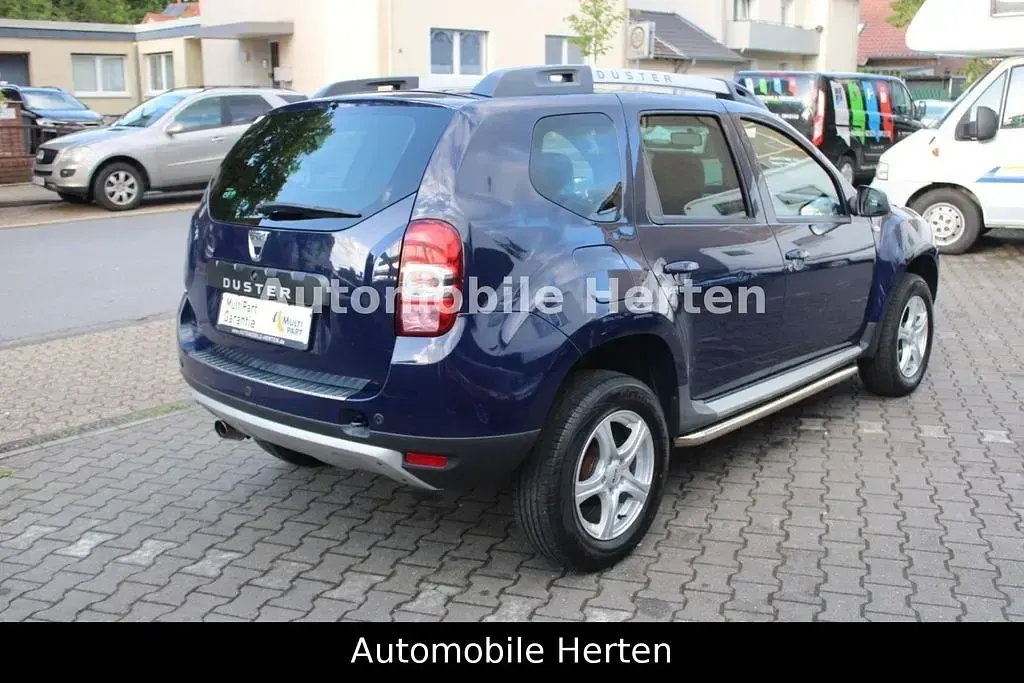 Gebraucht Dacia Duster Prestige 125 PS (91 kW) 2014 Blau SUV