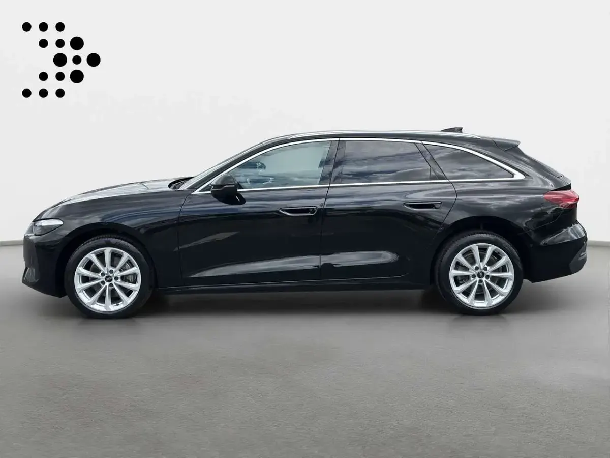 Gebraucht Audi A5 Ambiente 204 PS (150 kW) 2025 Mythosschwarz metallic Kombi