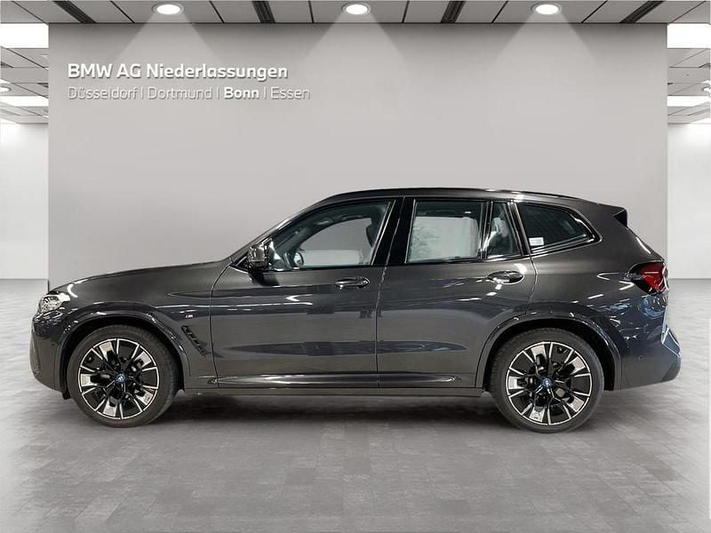 Gebraucht BMW iX3 Impressive 210 kW (286 PS) 2023 Grau SUV