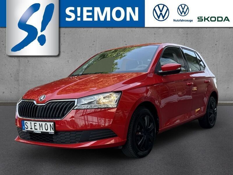 Rot Gebraucht 2019 Skoda Fabia Cool Plus Limousine | 11.890 € (Fairer Preis) - Bild 1/4