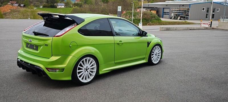 Gebraucht Ford Focus RS 305 PS (224 kW) 2010 Grün Limousine