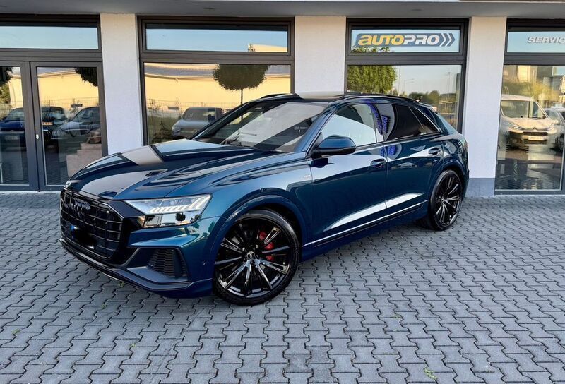 Blau Gebraucht 2019 Audi Q8 S-line plus SUV | 53.500 € (Fairer Preis) - Bild 1/4