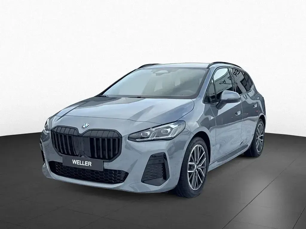 Neu BMW 220 Comfort Edition 170 PS (125 kW) 2025 Skyscraper grau (grau) Limousine