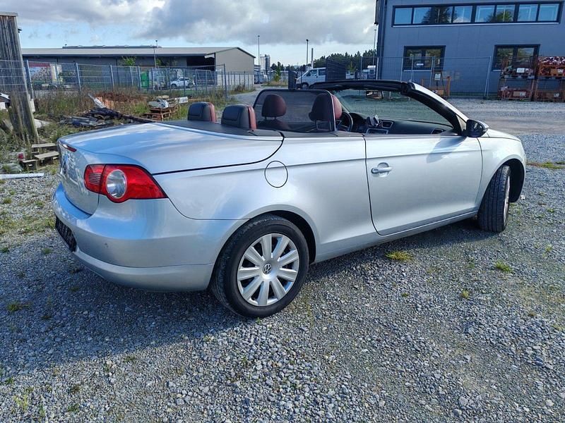 Gebraucht VW Eos 150 PS (110 kW) 2006 Silber Cabrio