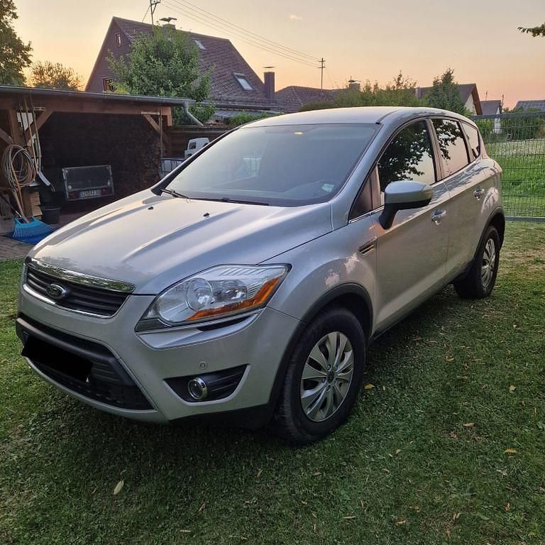 Silber Gebraucht 2012 Ford Kuga Champions Edition SUV | 4.250 € (Fairer Preis) - Bild 1/4
