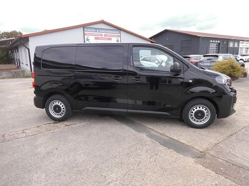 Neu Opel Vivaro 144 PS (105 kW) 2025 Schwarz Van / Kleinbus