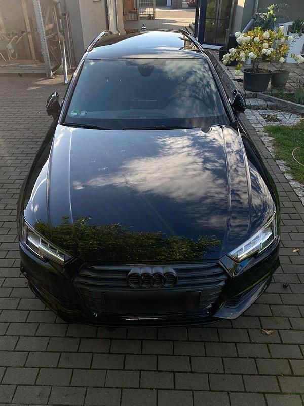 Gebraucht Audi A4 Sport 190 PS (139 kW) 2016 Schwarz Kombi