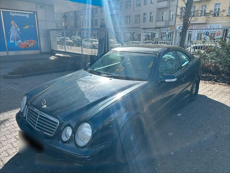Gebraucht Mercedes CLK230 193 PS (141 kW) 2000 Blau Coupé