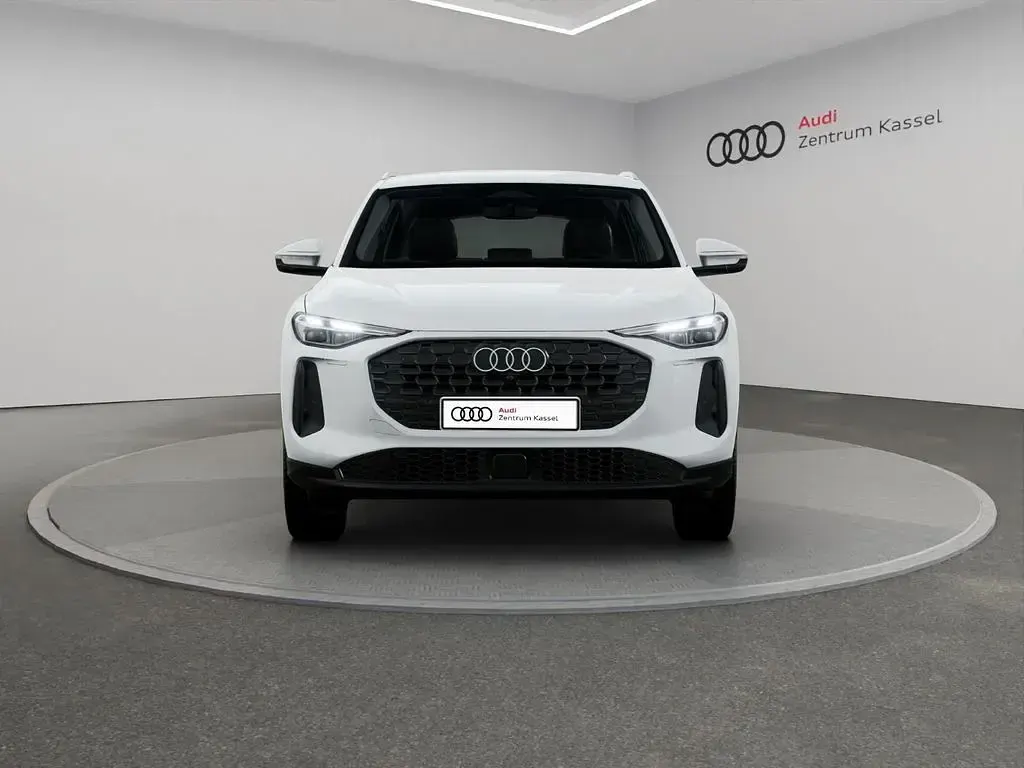 Neu Audi Q5 Performance 299 PS (219 kW) 2025 Weiß SUV