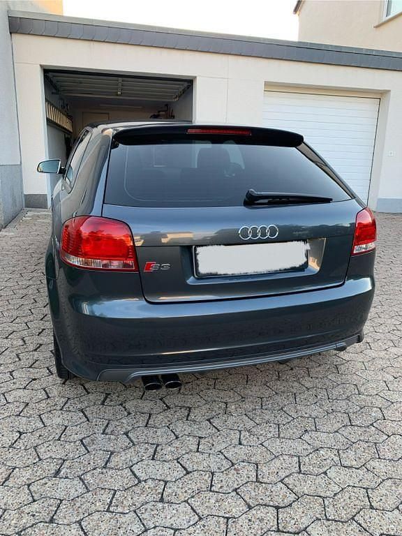 Gebraucht Audi S3 Sport 265 PS (194 kW) 2007 Grau Limousine