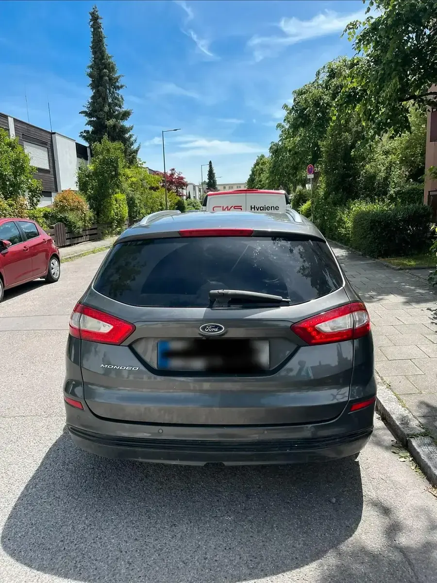 Gebraucht Ford Mondeo Titanium 2016 Grau Kombi