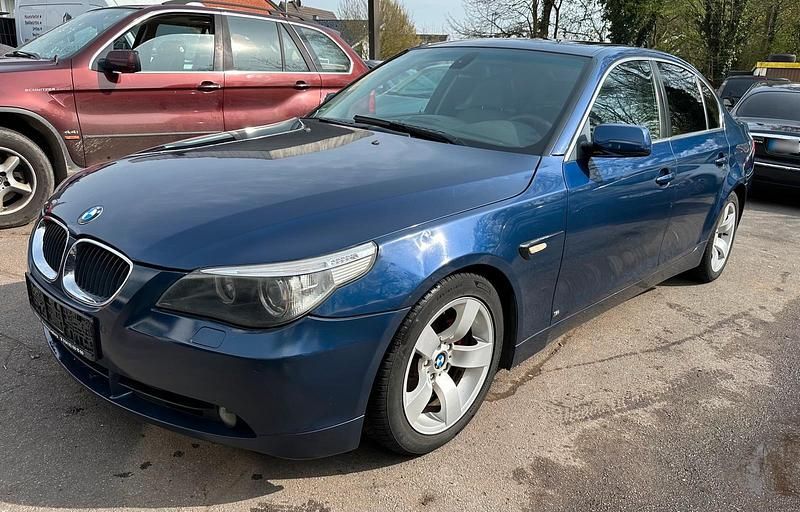 Gebraucht BMW 520 170 PS (125 kW) 2004 Blau Limousine