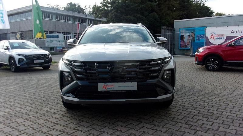 Silber Neu 2025 Hyundai Tucson GO! SUV | 34.850 € (Fairer Preis) - Bild 1/4