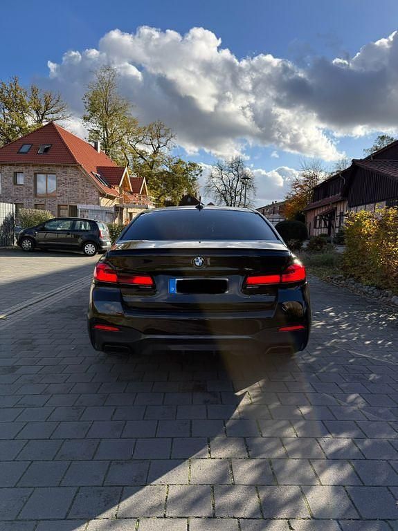 Gebraucht BMW M550 Performance 530 PS (389 kW) 2021 Schwarz Limousine