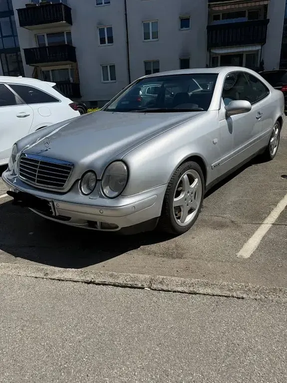Gebraucht Mercedes CLK320 Elegance 218 PS (160 kW) 1998 Silber Coupé