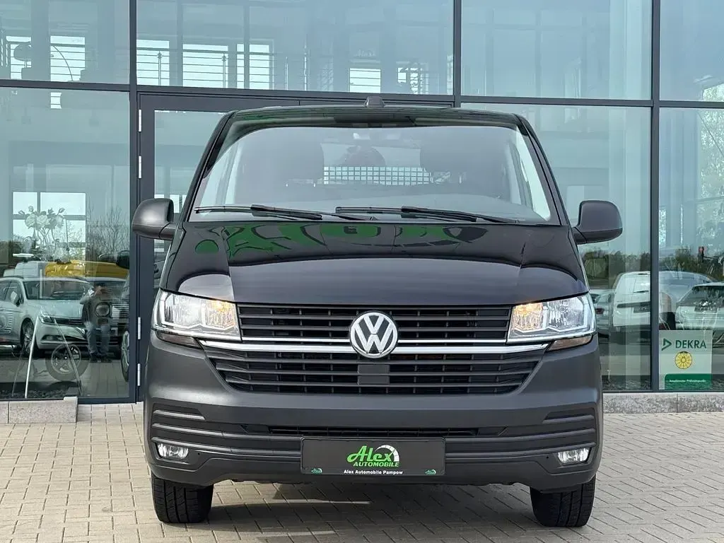 Gebraucht VW T6.1 150 PS (110 kW) 2022 Schwarz Van