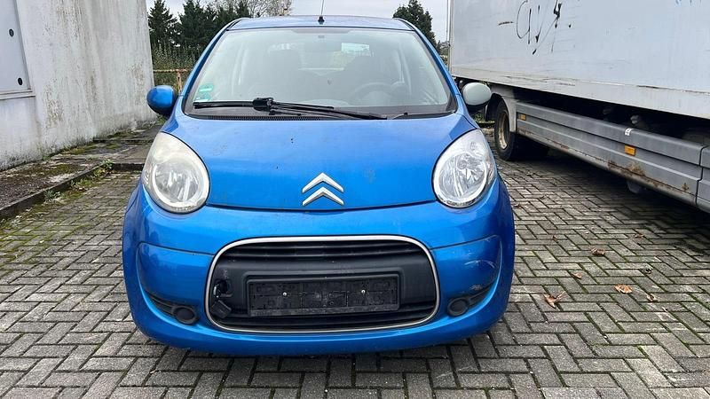 Blau Gebraucht 2011 Citroën C1 Kleinwagen | 1.200 € (Superpreis) - Bild 1/4