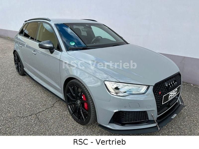 Grau Gebraucht 2016 Audi RS3 Sportback Sport Kleinwagen | 37.500 € (Teuer) - Bild 1/4