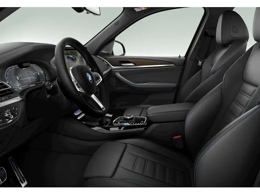 Gebraucht BMW iX3 Impressive 210 kW (286 PS) 2023 Silber SUV