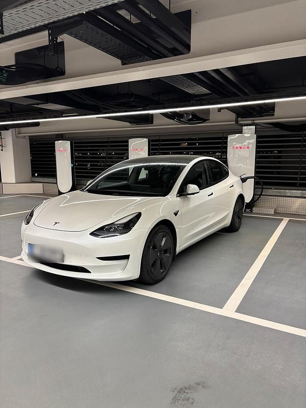 Gebraucht Tesla Model 3 Standard Range Plus 220 kW (300 PS) 2021 Limousine